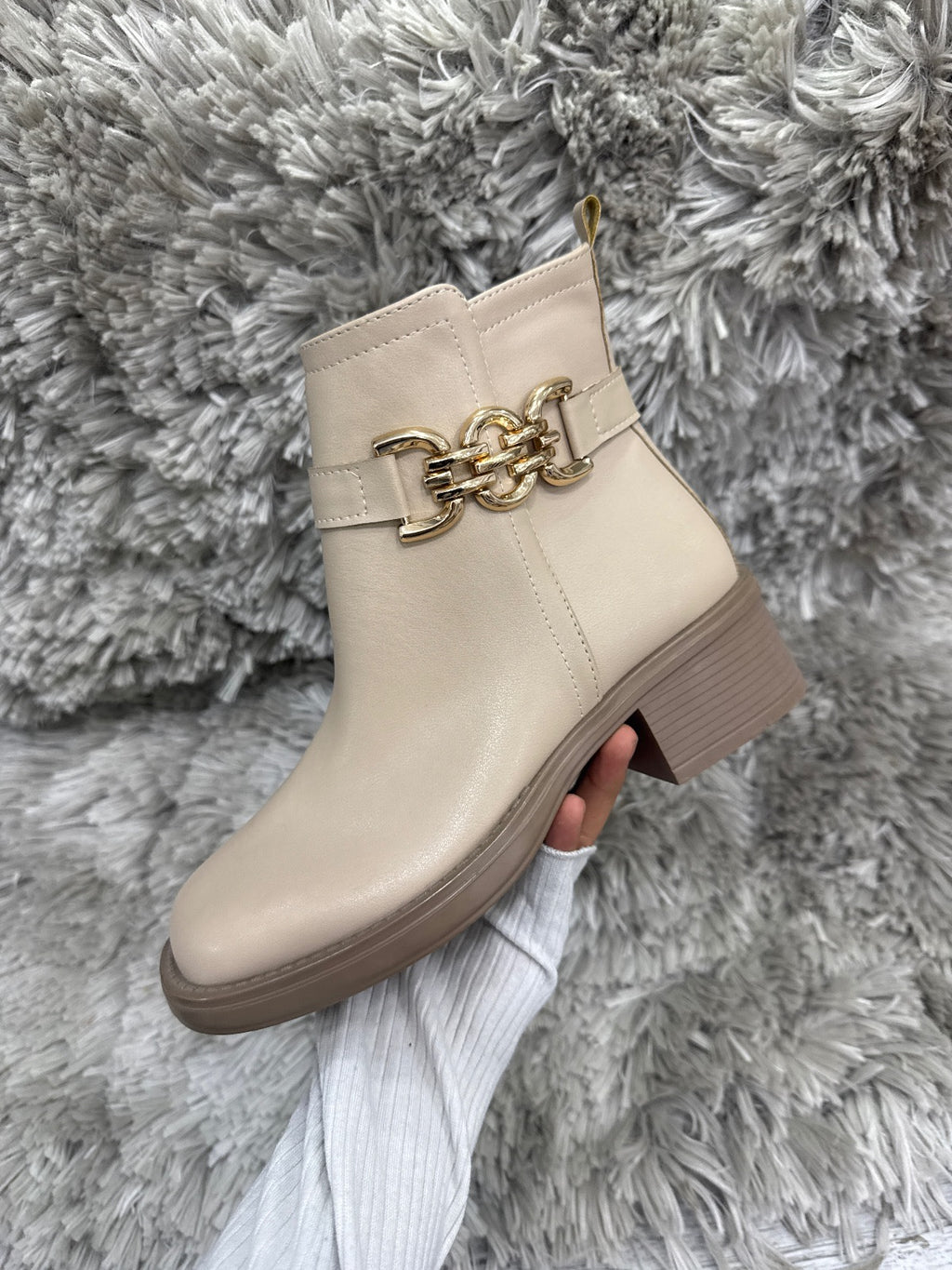 BOTIN B157