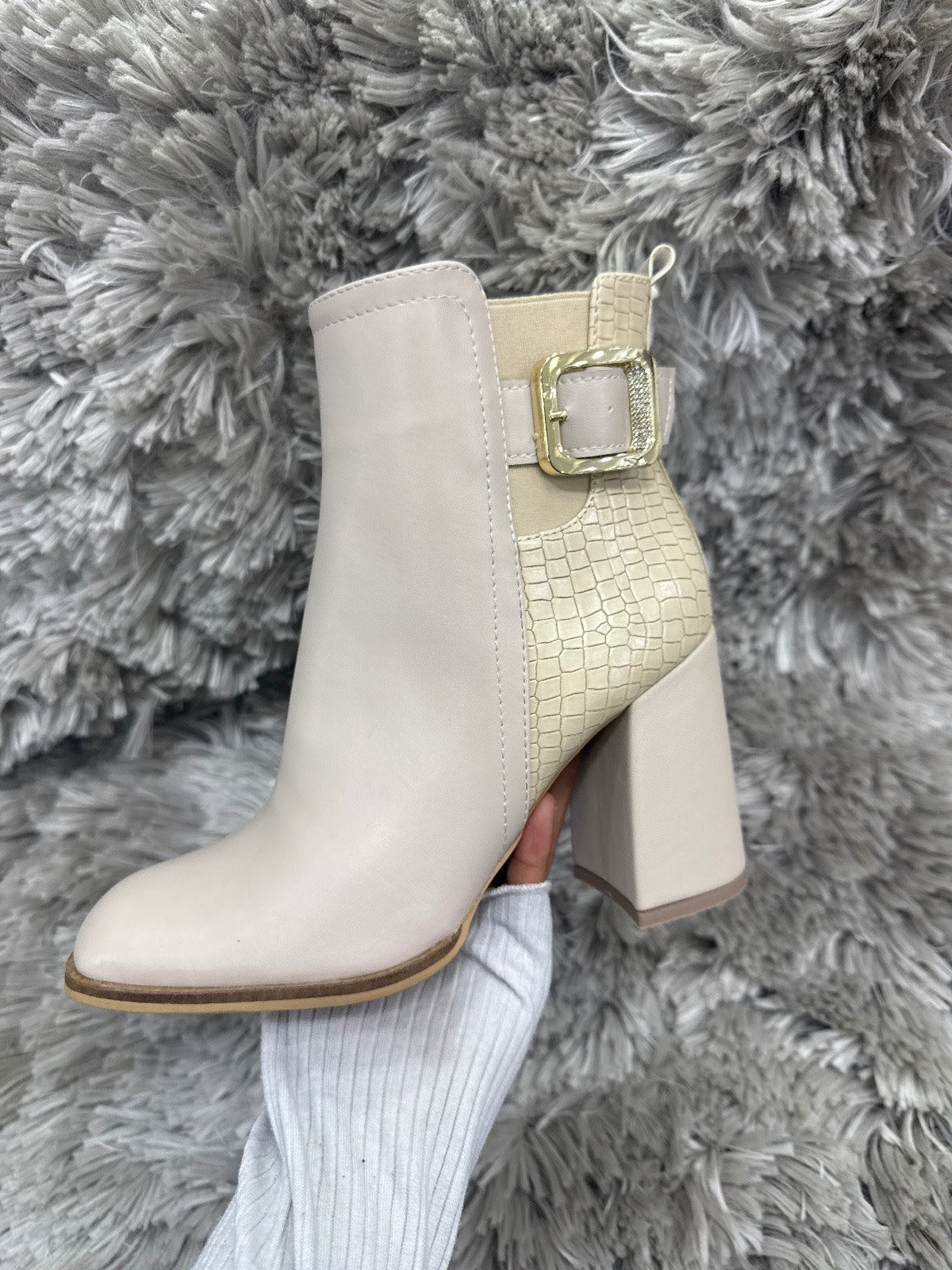 BEIGE SINTETICO 7½